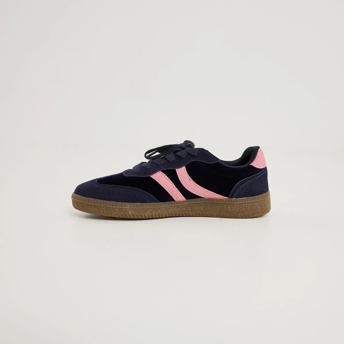 BASKETS EN VELOURS FEMME