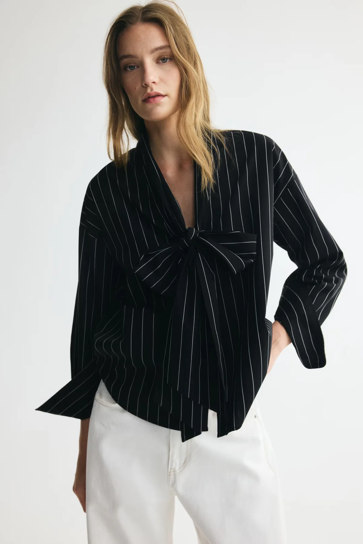 BLOUSE AVEC COL CRAVATE 100% COTON